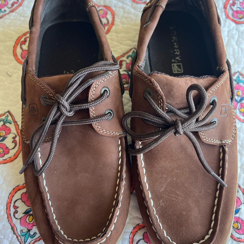 Sperry Tan Leather Boat Shoes